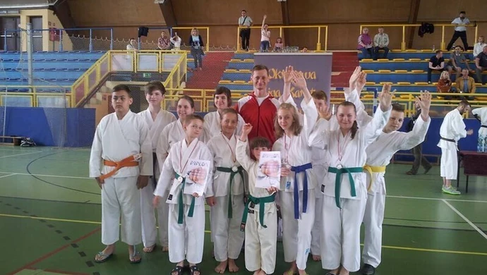 Karatecy z kolejnymi medalami