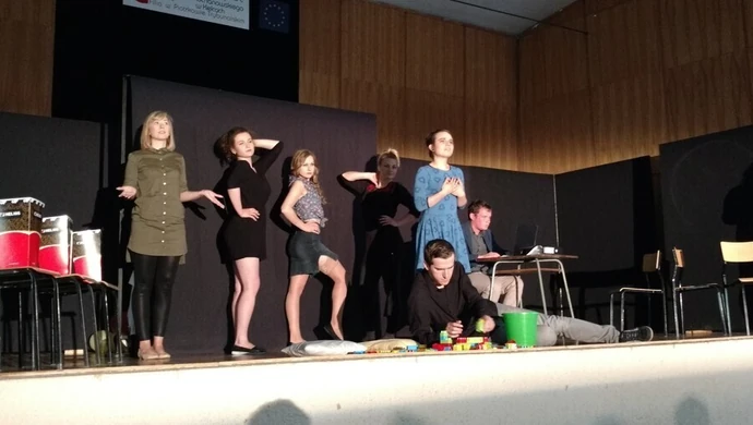 "Make Up" na UJK. Zobacz, jak studenci obchodzą "Kochanki"