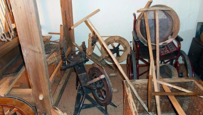 Łazy-Dąbrowa. Otwierają skansen