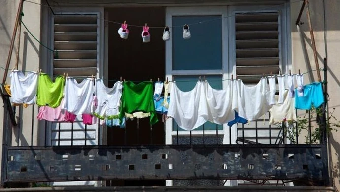 Prezydent nie chce majtek na balkonach 