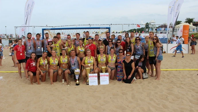 Plażowi szczypiorniści i szczypiornistki wicemistrzami kraju