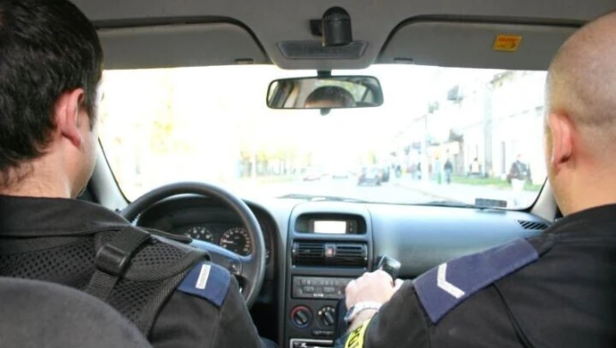 Plaga pijanych kierowców. Mieszkańcy Tomaszowa coraz częściej reagują