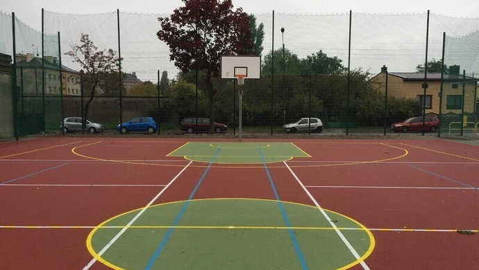 "Trzynastka" z nowym boiskiem