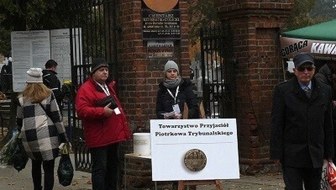 Podsumowanie kwesty na piotrkowskich cmentarzach 