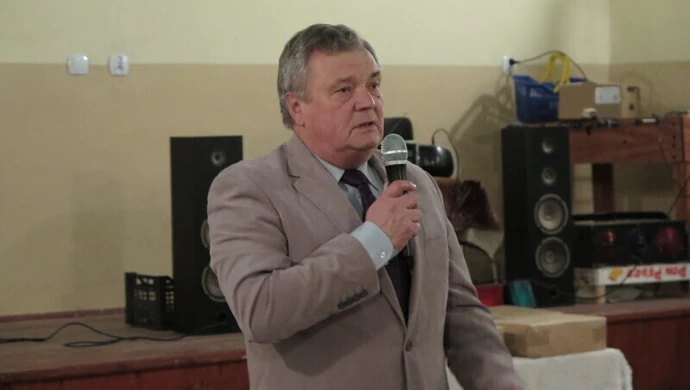 Niech bór darzy „Kolibrowi”