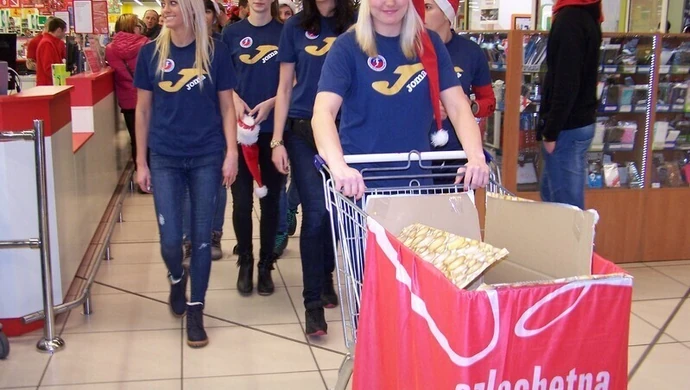 Sportowcy przygotowali Szlachetną Paczkę [GALERIA]