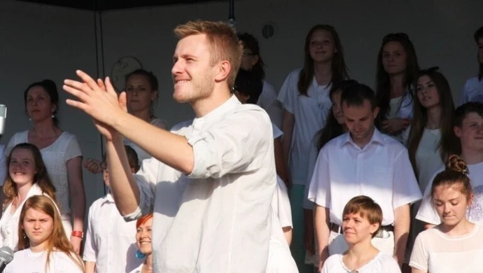 Chór gospel zaśpiewa kolędy 