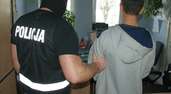 Pobił i okradł 67-letnią kobietę 