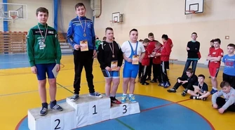 Młodzi zapaśnicy z Woli Krzysztoporskiej znów na podium