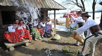 Lany poniedziałek. Uwaga na kary za chuligańskie wybryki!