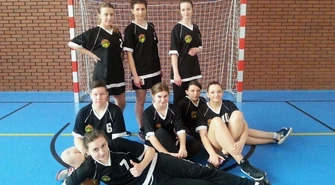 Złoto i srebro w koszykówce dla uczniów z Bujen