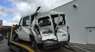 Zderzenie na S8. Siedem osób przewieziono do szpitala