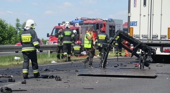 Trzy tiry zderzyły się na &#8222;gierkówce&#8221; 