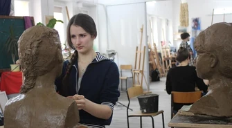 &#8222;Lekcja rzeźby&#8221; - zobacz prace uczniów i ich nauczycieli