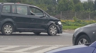 Stłuczka na rondzie Sulejowskim