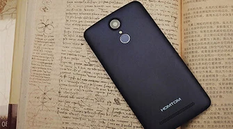 HomTom HT10 &#8211; smartfon ze skanerem tęczówki oka