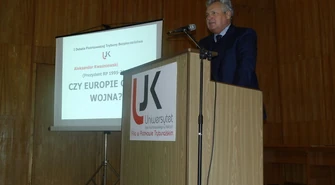 Aleksander Kwaśniewski mówił w Piotrkowie o bezpieczeństwie