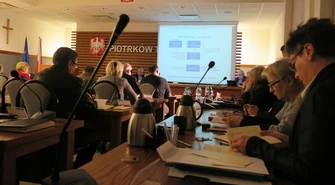 Nadzwyczajna dyskusja o ciepłownictwie w Piotrkowie 