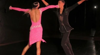 Ognisty taniec w sali sportowej SP12