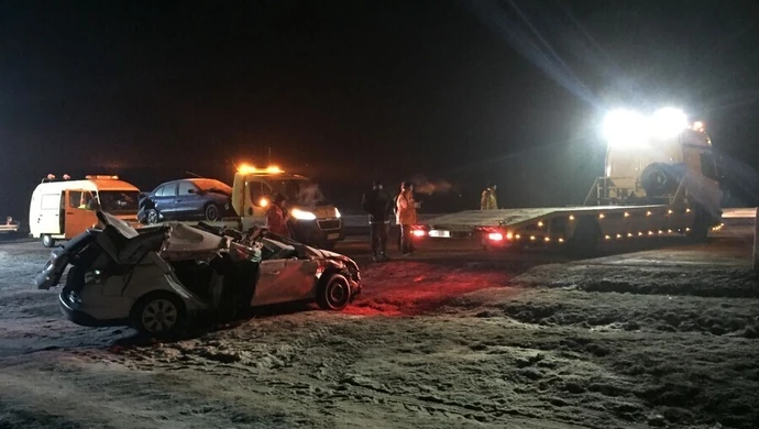 Kilkanaście godzin usuwali skutki karamboli 