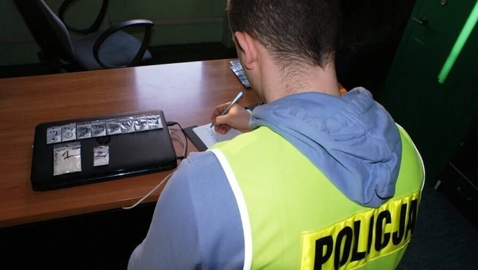 Miał w domu narkotyki, teraz może iść do więzienia