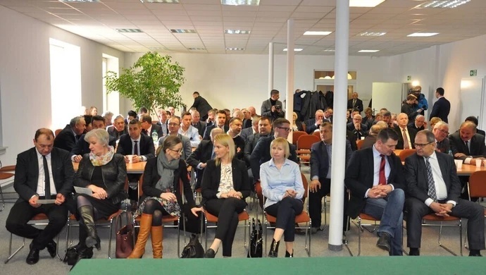 Powstał Ruch Obrony Polskiej Samorządności