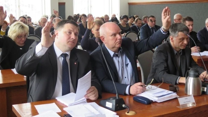 Piotrków. Będą jednak dwie sesje nadzwyczajne?