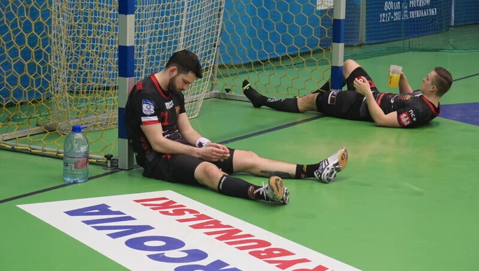 Piotrkowianin spada, Piotrcovia awansuje