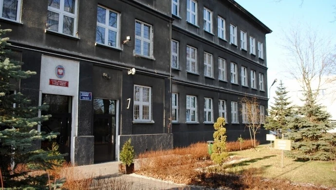 Nowe technologie, media i komunikacja społeczna w III LO