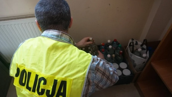 Pędził bimber, grozi mu nawet rok więzienia 