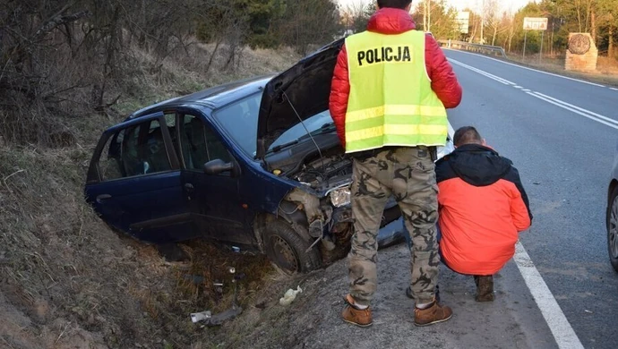 Kierowca miał 3 promile, pasażerowie po 2 