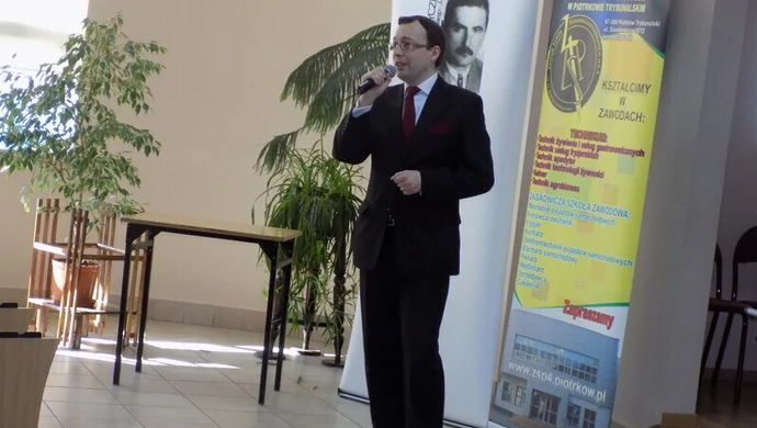 Konferencja naukowa: "NIEZŁOMNI" w ZSP nr 4