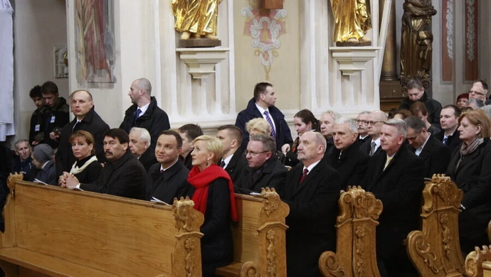Msza Święta z udziałem par prezydenckich [GALERIA]