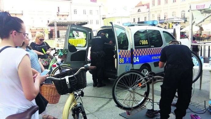 Kręci was bezpieczeństwo? Przyjedźcie rowerami na Starówkę