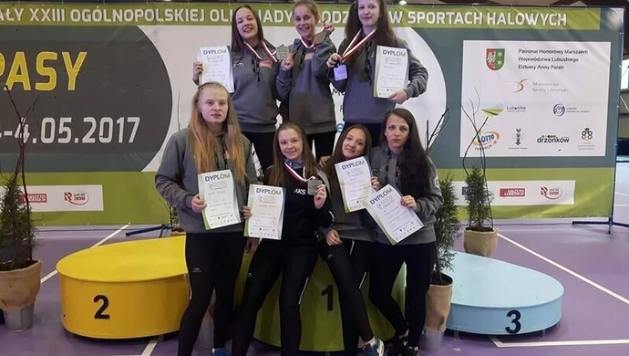 Zapaśniczki i zapaśnicy AKS godnie reprezentowali Piotrków