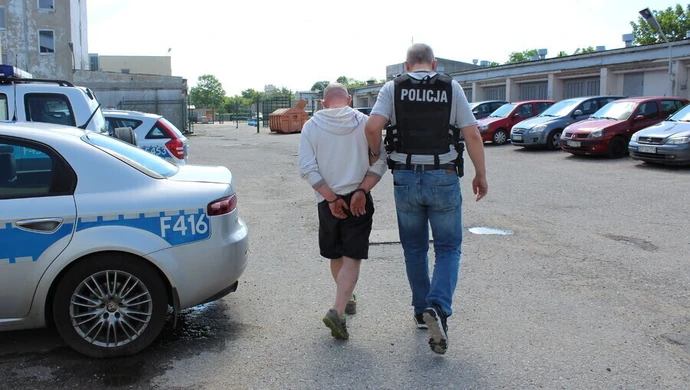 Paser zatrzymany, grozi mu 5 lat