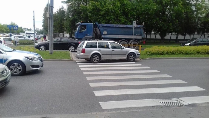 Potrącenie pieszej na Armii Krajowej