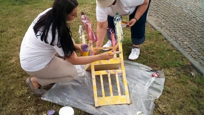 Niecodzienny happening na piotrkowskiej Krzywdzie