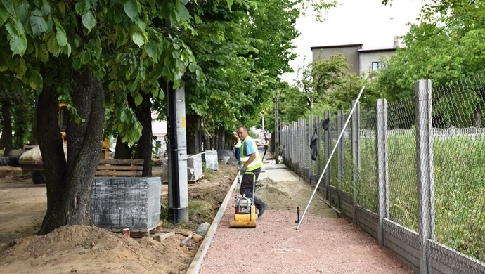 Zanim powstanie mediateka, przebudują pasaż