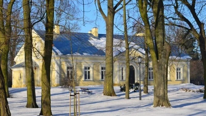 W dworku w Szydłowie będzie przedszkole 