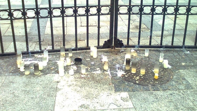 Kto posprząta po protestach przed sądem