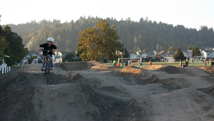 Pomóż wykręcić pumptrack dla Sulejowa