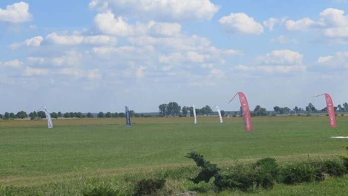 Wypadek na piotrkowskim lotnisku