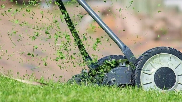 Uwaga na drogach! Będą kosić 