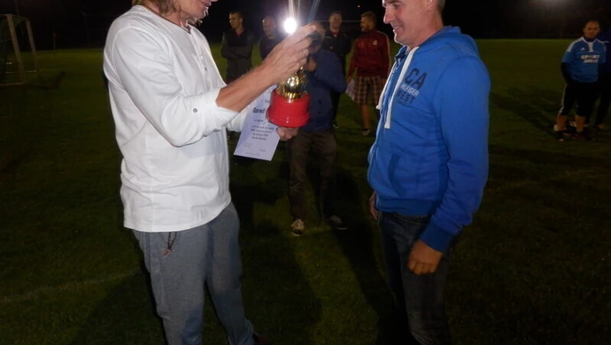 Znów zagrają nocą