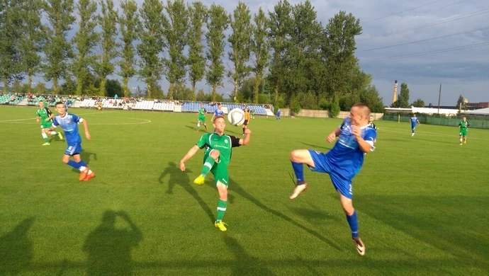 Piłkarze sprawili prezent trenerowi 