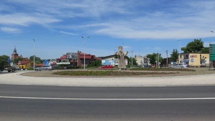 Dlaczego nadal nie ma tabliczki?