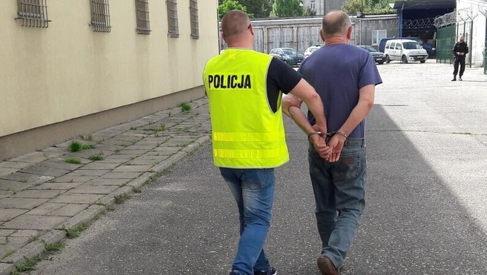 Chcieli wyłudzić 130 tys. zł kredytu 