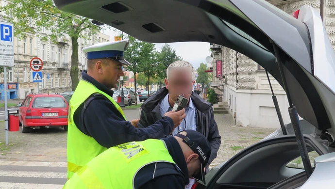 Spowodował kolizję i wydmuchał ponad 2 promile