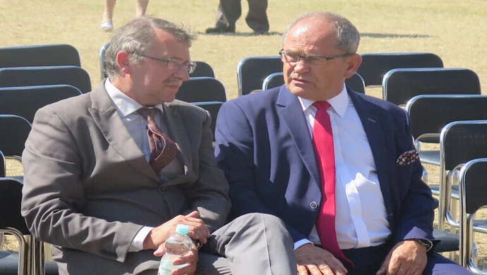 Czy decydował partyjny klucz? Przewodniczący Sejmiku odrzuca oskarżenia burmistrza Sulejowa